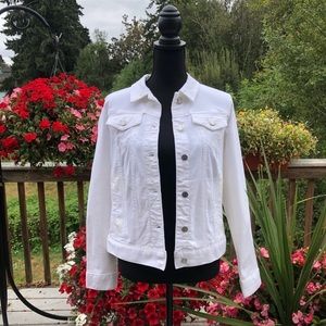 Market & Spruce white denim jacket